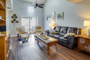 Walk to Restaurants Downtown Leesburg Townhome!